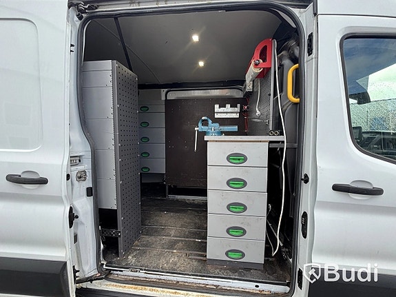 Ford Transit 19 of 22