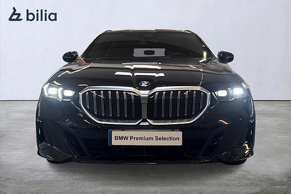 BMW 530e 5 of 19