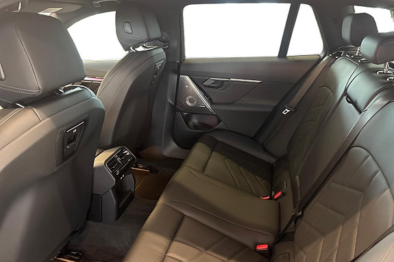 BMW 530e 11 of 19