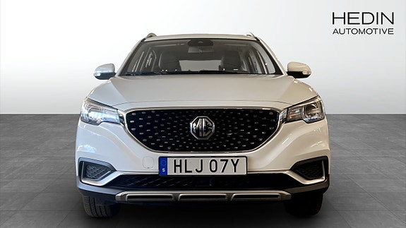 MG ZS 8 of 12