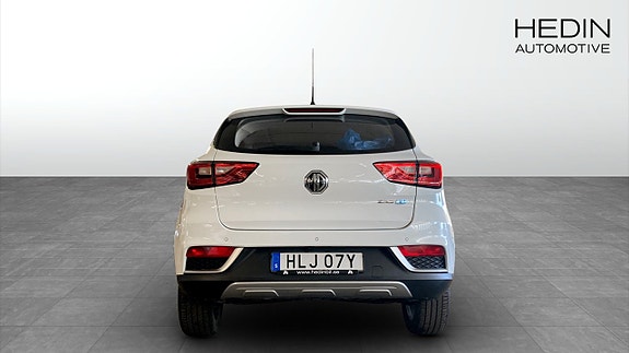MG ZS 7 of 12
