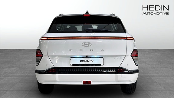 Hyundai Kona 7 of 12