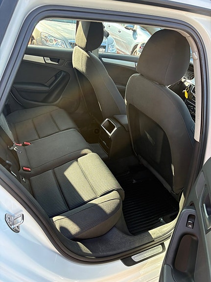 Audi A4 9 of 9