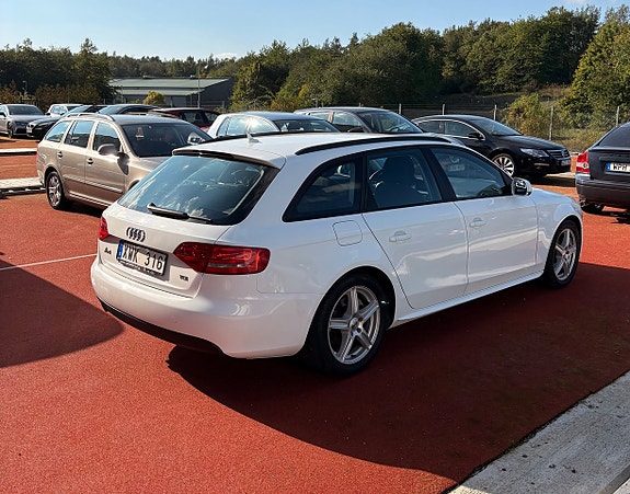 Audi A4 3 of 9