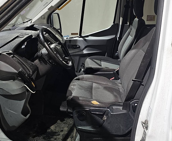 Ford Transit 3 of 18