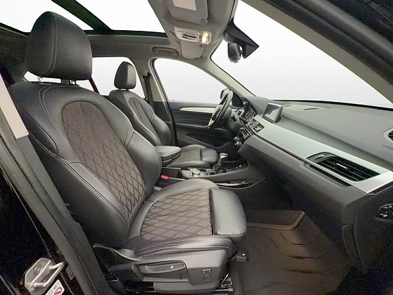BMW X1 25 of 30