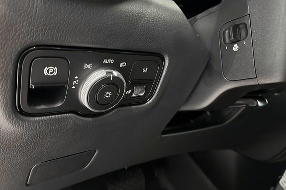 Mercedes-Benz Vito 119 13 of 18