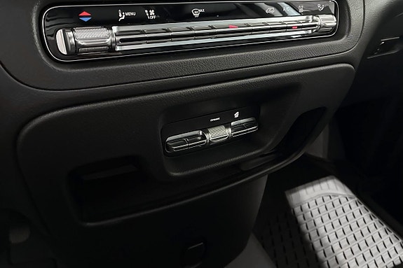 Mercedes-Benz Vito 119 16 of 18