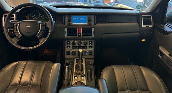 Land Rover Range Rover 6 of 24