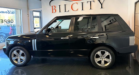 Land Rover Range Rover 4 of 24