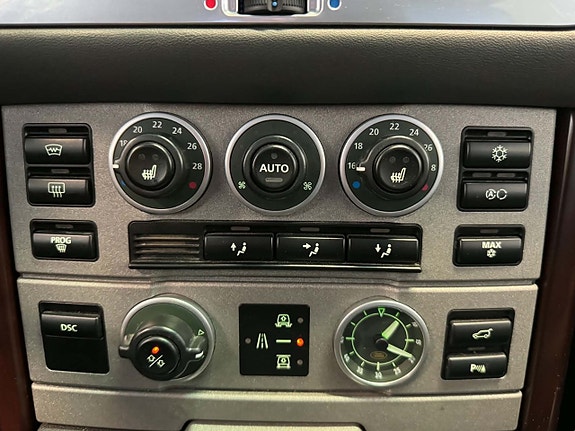 Land Rover Range Rover 14 of 24
