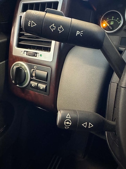 Land Rover Range Rover 19 of 24