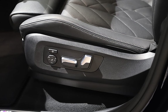 BMW X5 8 of 13