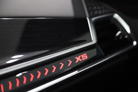 BMW X5 11 of 13