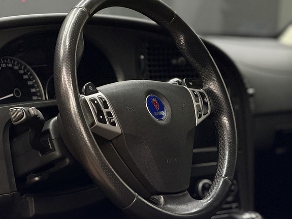 Saab 9-5 17 of 26