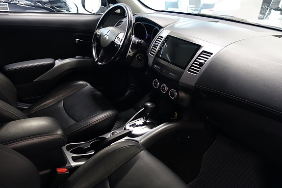 Mitsubishi Outlander 5 of 5