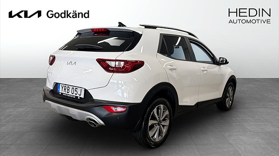 Kia Stonic 4 of 24