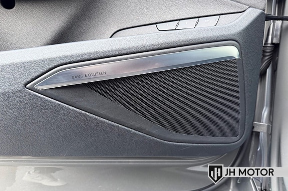 Audi e-tron Sportback 19 of 20