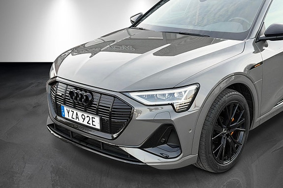 Audi e-tron Sportback 10 of 20