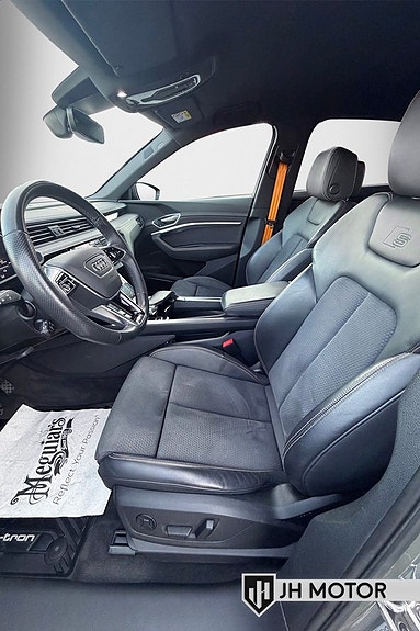Audi e-tron Sportback 13 of 20