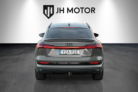 Audi e-tron Sportback 5 of 20