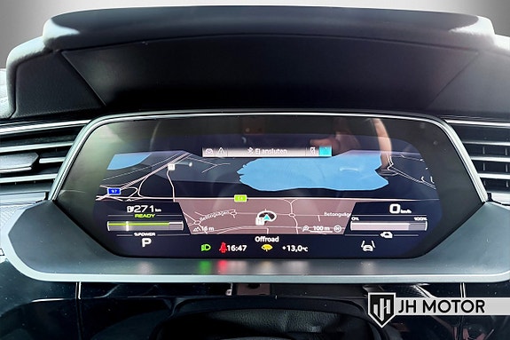 Audi e-tron Sportback 18 of 20