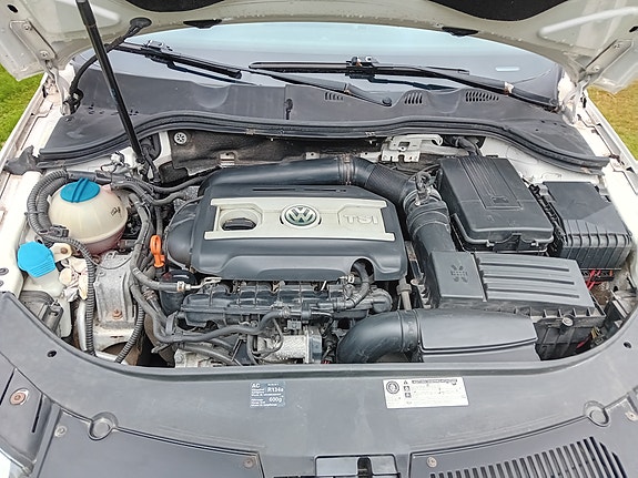 Volkswagen Passat 5 of 7