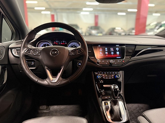 Opel Astra 12 of 17