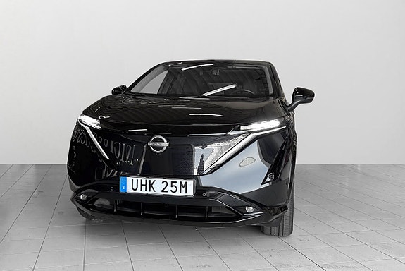 Nissan Ariya 4 of 24
