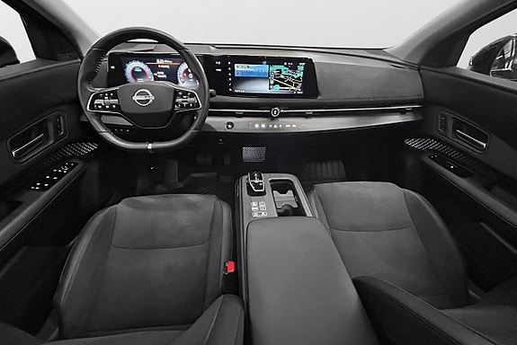 Nissan Ariya 9 of 24