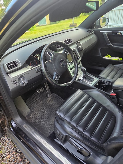 Volkswagen Passat Alltrack 6 of 10