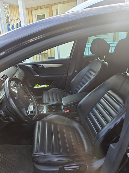 Volkswagen Passat Alltrack 7 of 10