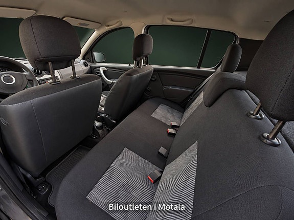 Dacia Sandero 9 of 9