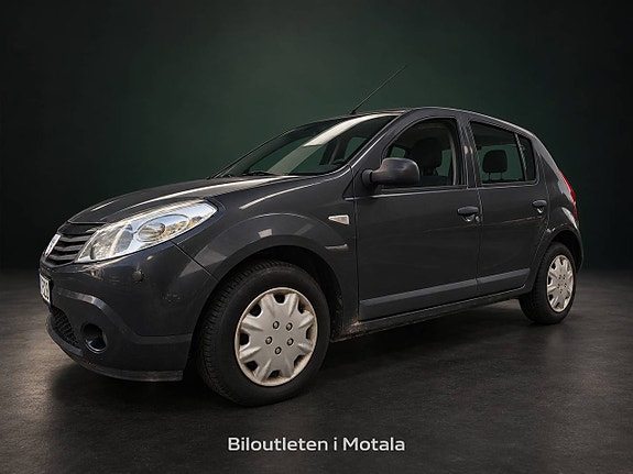 Dacia Sandero 6 of 9