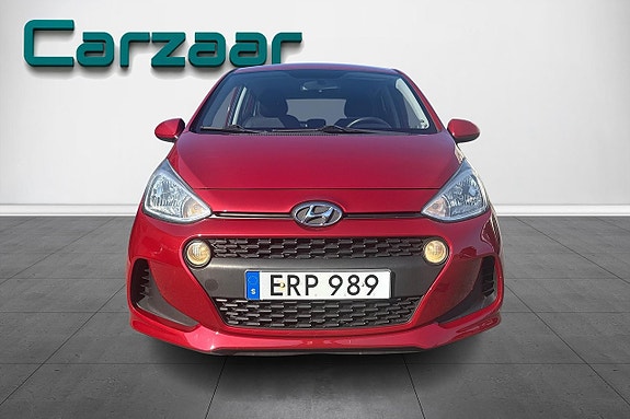 Hyundai i10 5 of 13