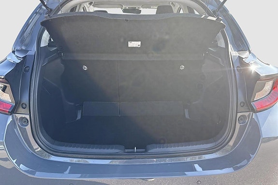 Toyota Yaris 11 of 11
