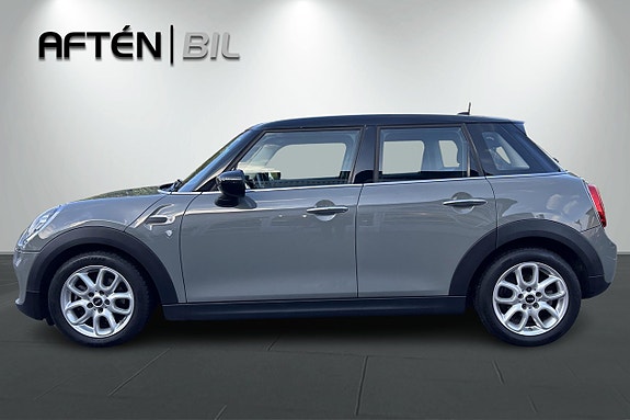 MINI Cooper 10 of 22