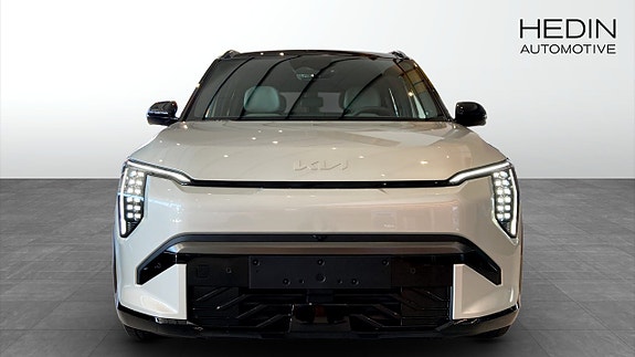 Kia EV3 8 of 20