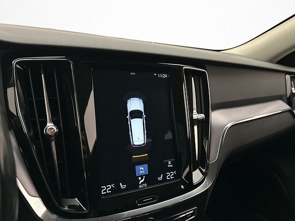 Volvo V60 19 of 30