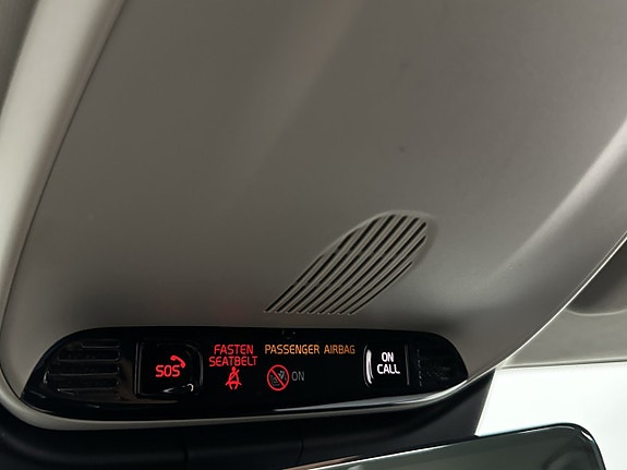 Volvo V60 23 of 30