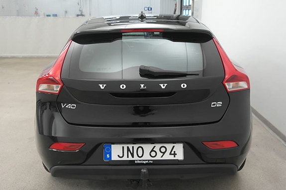 Volvo V40 16 of 19