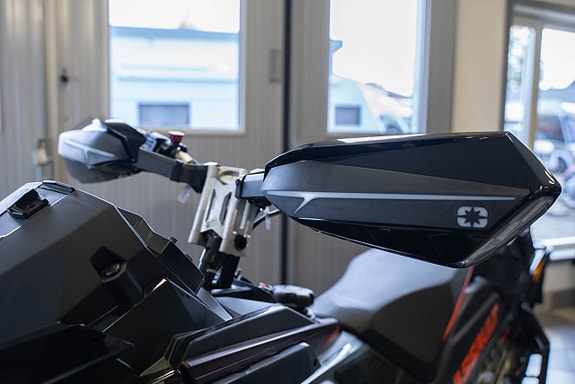 Polaris Switchback Assault 9R 146" *Extrautrustad för 63.000:-* 7 of 12