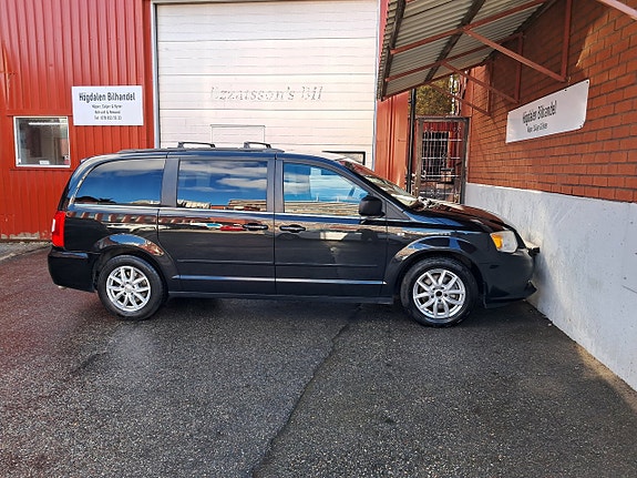 LANCIA VOYAGER 2.8 EXECUTIVE 163 ch BVA - 7 PLACES CUIR - ATTELAGE - 184000 km