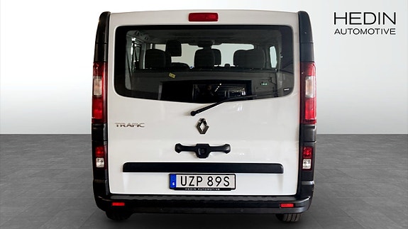 Renault Trafic 7 of 12