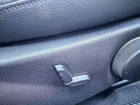 Mercedes-Benz C220 21 of 21