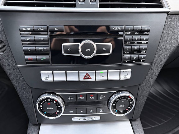 Mercedes-Benz C220 20 of 21