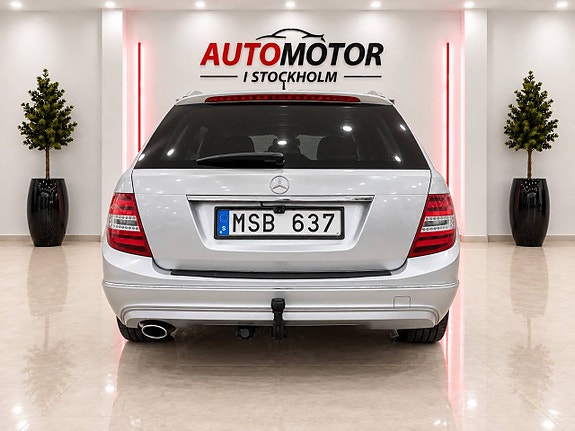 Mercedes-Benz C220 5 of 21