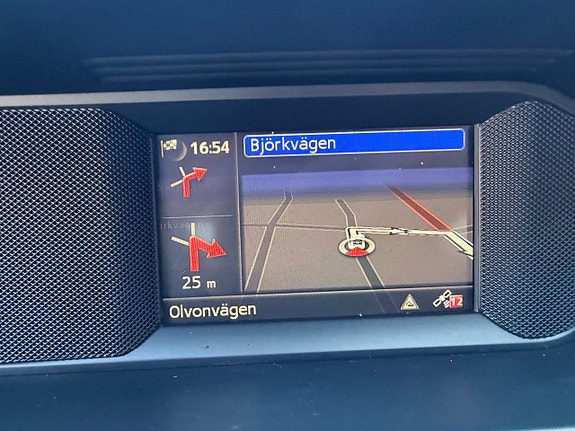 Mercedes-Benz C220 11 of 21