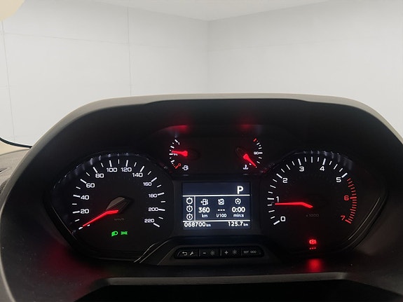 Peugeot Partner 16 of 28
