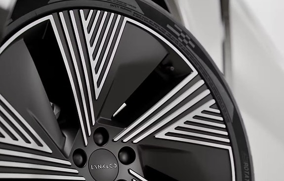 Lynk & Co 08 9 of 9